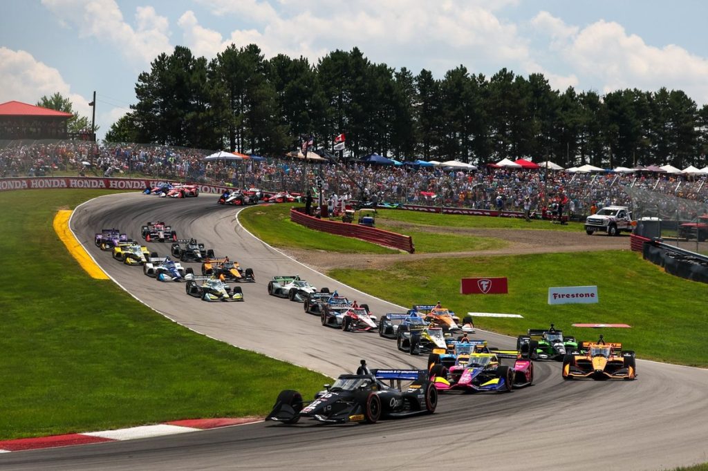 IndyCar emergency service when pits are closed